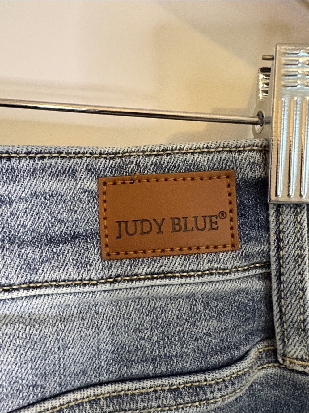 Judy Blue Mid Rise Boot Cut Jeans Medium Wash Style JB82337LT-PL Size 14W - Picture 10 of 12